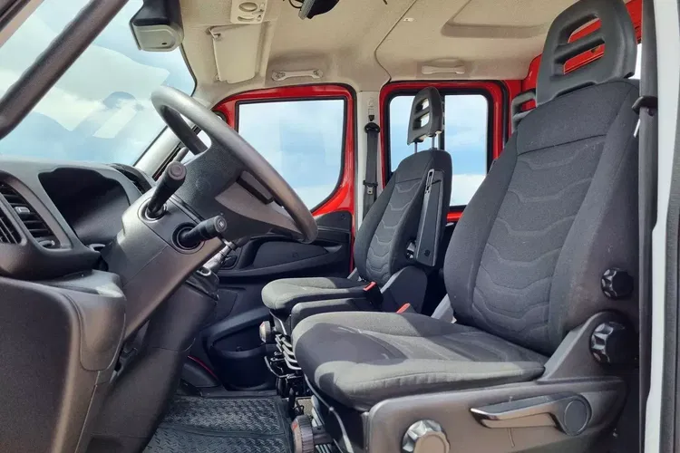 Iveco 70C17 Doka HDS 149999zł NETTO 3.0HPi/170KM zdjęcie 16