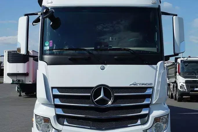 Mercedes ACTROS / 1830 ACC / E 6 / ZESTAW PRZEJAZDOWY 120 M3 / ŁAD. 15 000 KG zdjęcie 15