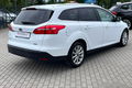 samochód osobowy Ford zdjęcie 14