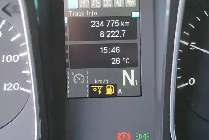Mercedes ACTROS / 2545 / EURO 6 / CHŁODNIA + WINDA / 23 PALETY / OŚ SKRĘTNA zdjęcie 12