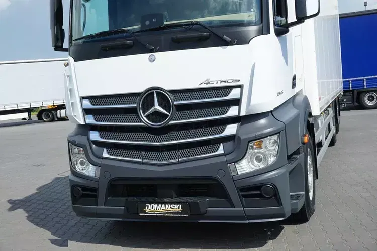 Mercedes ACTROS / 2545 / EURO 6 / CHŁODNIA + WINDA / 23 PALETY / OŚ SKRĘTNA zdjęcie 30