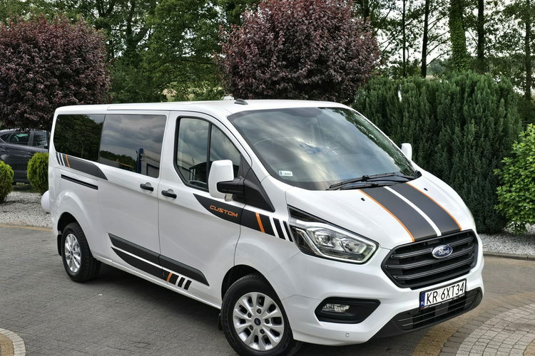 Ford Transit Custom 2.0 TDCi 130KM 9-osobowy / I właściciel / zdjęcie 2