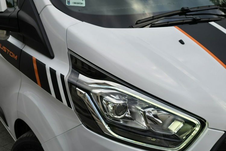 Ford Transit Custom 2.0 TDCi 130KM 9-osobowy / I właściciel / zdjęcie 24