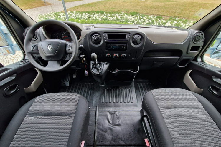 Renault Master Koniowóz,  4 Miejsca,  Zabudowa Ogierowa. Kam.Cof.Hak. Na 2 konie.Szyber zdjęcie 23