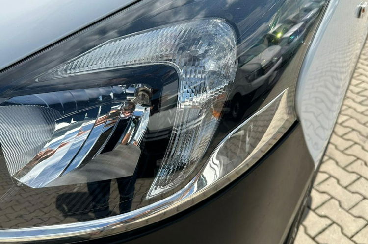 Opel Vivaro SALON PL / DŁUGI L2H2 / Nawigacja / Alufelgi / GWARANCJA zdjęcie 17