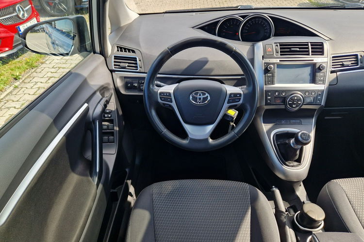 Verso Toyota Verso 7-Osobowa KameraCof Panorama Ele.SkładaneLusterka 6Biegów zdjęcie 26