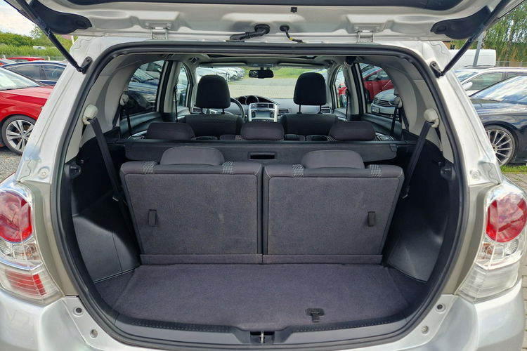 Verso Toyota Verso 7-Osobowa KameraCof Panorama Ele.SkładaneLusterka 6Biegów zdjęcie 7