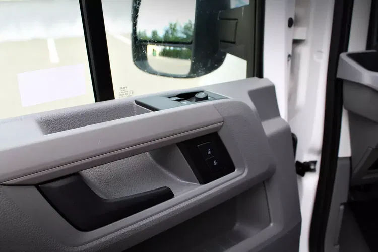 Volkswagen Crafter kontener + Winda Dhollandia zdjęcie 20