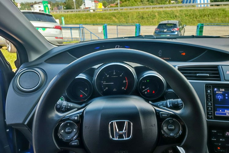 Honda Civic 1.6 i-DTEC Lifestyle + Brilliant Sporty Blue M zdjęcie 15