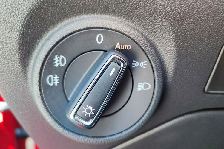 Seat Leon 1.4 TSI ST Style + pełny serwis zdjęcie 19