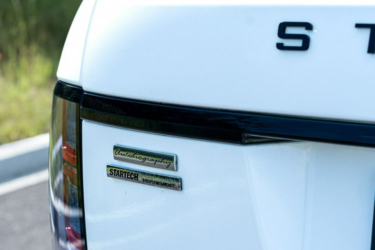 Land Rover Range Rover STARTECH / 4.4 V8 / Bezwypadkowy / Salon Polska FV 23% Carbon Piekny zdjęcie 12