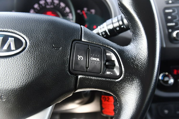 Kia Sportage 1.7D Pół-Skóry, Tempomat, Parktronic, Manual, .GWARANCJA zdjęcie 28