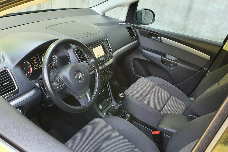 Volkswagen Sharan 2.0 TDI CR # Navi # Climatronic # ParkAssist # Kamera # Mega Stan zdjęcie 12