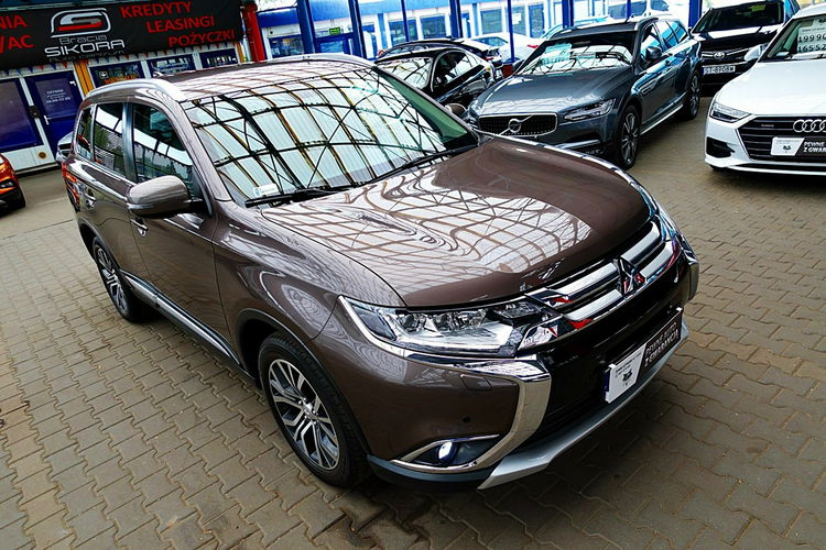 Mitsubishi Outlander 7-OSÓB 4x4 AUTOMAT Gwarancja I-wł Kraj Bezwypad FUllLed Kamera FV23% 4x2 zdjęcie 66