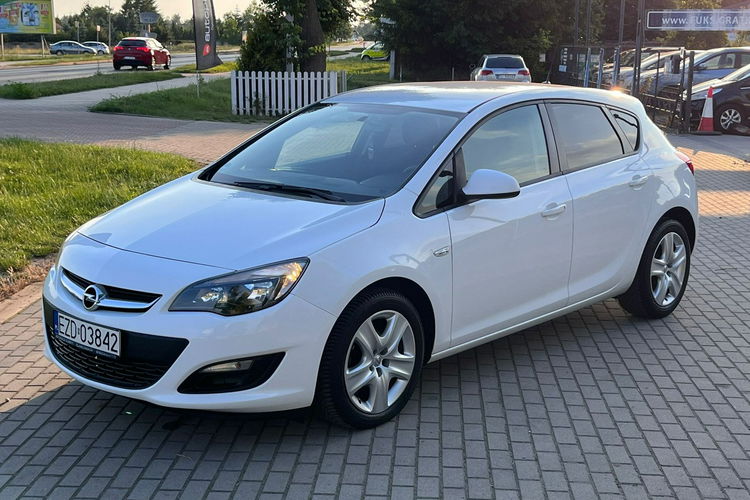 Opel Astra BDB stan Gwarancja Benzyna zdjęcie 8