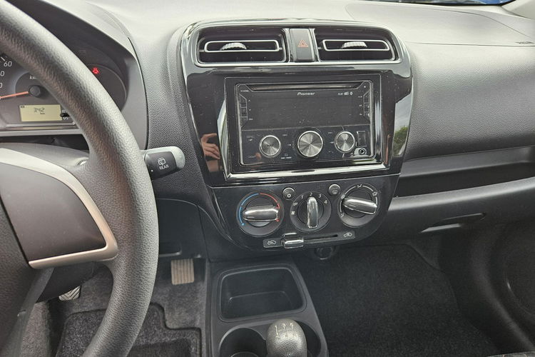 Mitsubishi Space Star Klimatyzacja / Komputer zdjęcie 10