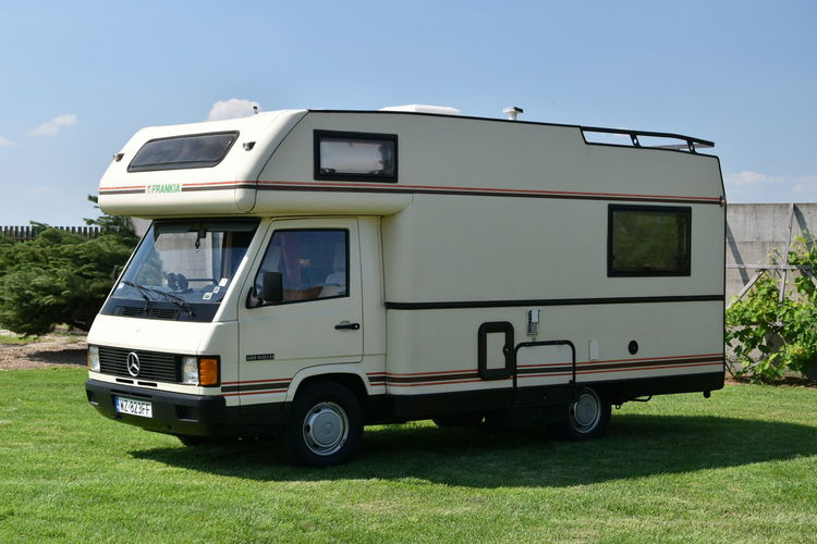 Mercedes MB 100 Kamper 2.3D 1988r. FRANKIA 6os. zadbany klasyk TRUMA WC zdjęcie 18