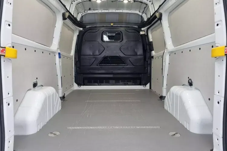 Ford Transit Custom L2H2 89900zł NETTO 2.0TdCi/170KM zdjęcie 11