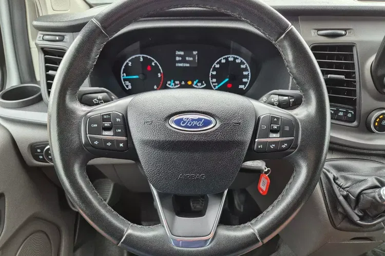 Ford Transit Custom L2H2 89900zł NETTO 2.0TdCi/170KM zdjęcie 19