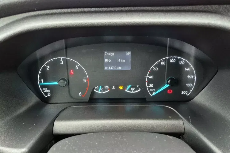 Ford Transit Custom L2H2 89900zł NETTO 2.0TdCi/170KM zdjęcie 21