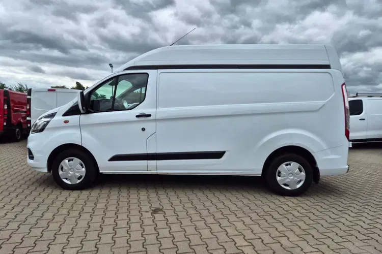 Ford Transit Custom L2H2 89900zł NETTO 2.0TdCi/170KM zdjęcie 6