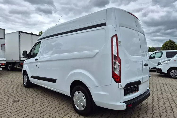 Ford Transit Custom L2H2 89900zł NETTO 2.0TdCi/170KM zdjęcie 8