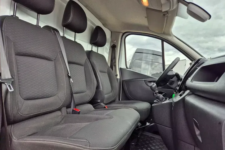 Opel Vivaro Long 54999zł Netto 1.6CDTi/125KM zdjęcie 24