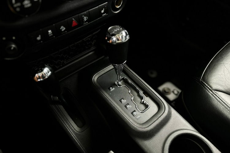 Jeep Wrangler Rubicon 2.8 zdjęcie 17