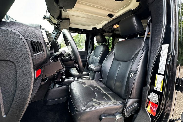 Jeep Wrangler Rubicon 2.8 zdjęcie 8