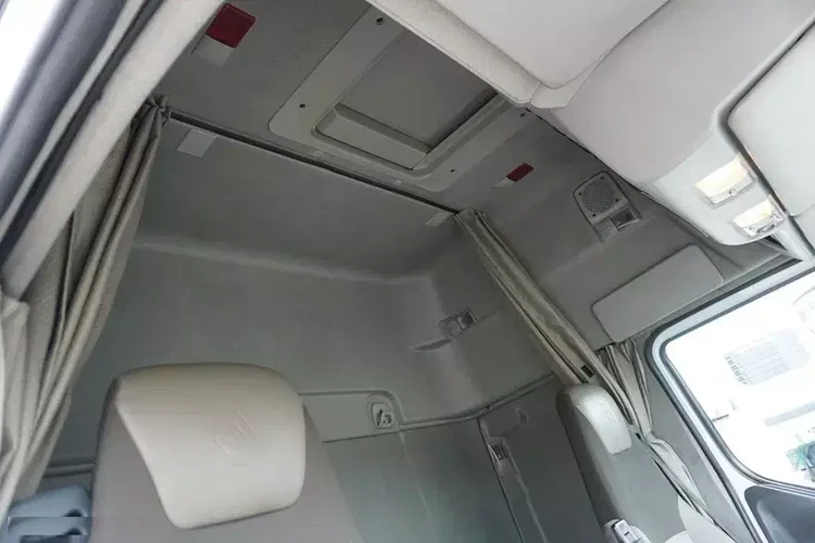 Renault PREMIUM / 460 DXI / EEV / MAŁY PRZEBIEG zdjęcie 17