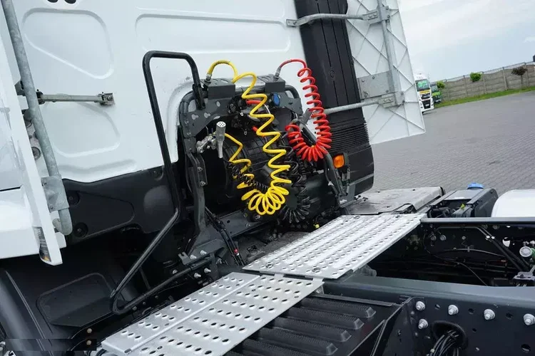 Renault PREMIUM / 460 DXI / EEV / MAŁY PRZEBIEG zdjęcie 36