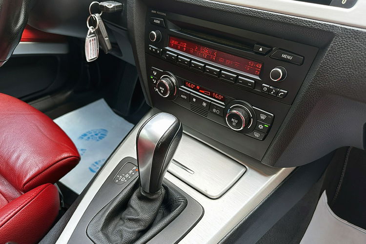 BMW 335 286ps-Czerwone Skóry-19 Cali-Serwis-GWARANCJA zdjęcie 10