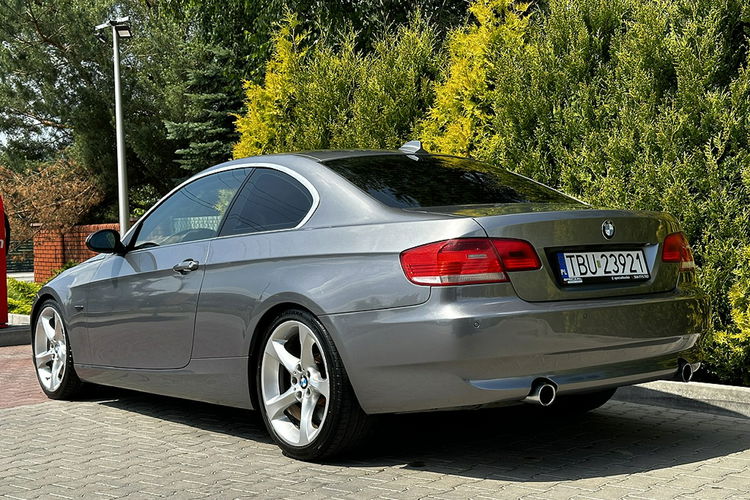BMW 335 286ps-Czerwone Skóry-19 Cali-Serwis-GWARANCJA zdjęcie 3