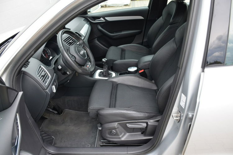 Audi Q3 2.0 TFSI Quattro 2x S-Line Serwis Led Bi-xenon Navi Kubełki Skóra zdjęcie 24