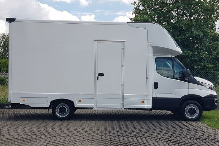 Iveco Daily 35S14 KONTENER NISKOPODŁOGOWY 4.31x2.24x2.42 KLIMA SKLEP FOODTRUCK KAMPER zdjęcie 12