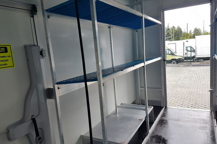 Iveco Daily 35S14 KONTENER NISKOPODŁOGOWY 4.31x2.24x2.42 KLIMA SKLEP FOODTRUCK KAMPER zdjęcie 25