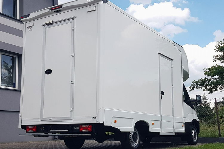 Iveco Daily 35S14 KONTENER NISKOPODŁOGOWY 4.31x2.24x2.42 KLIMA SKLEP FOODTRUCK KAMPER zdjęcie 29