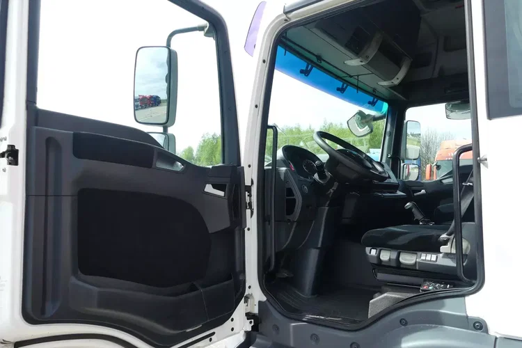 MAN TGL 12.250 / BURTO-PLANDEKA + WINDA / KABINA SYPIALNA / zdjęcie 20