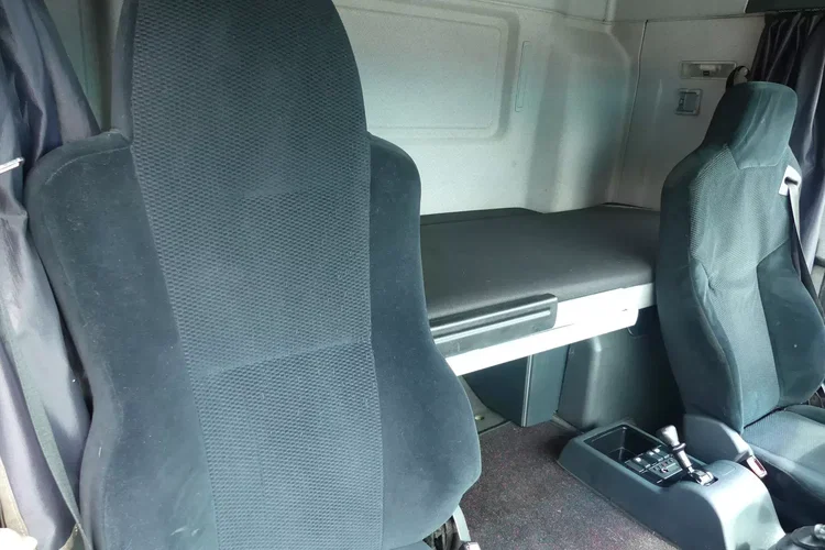 MAN TGL 12.250 / BURTO-PLANDEKA + WINDA / KABINA SYPIALNA / zdjęcie 22