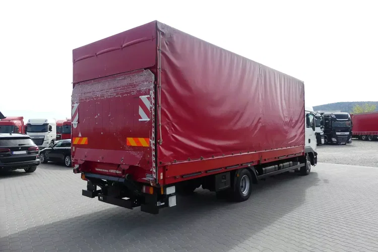 MAN TGL 12.250 / BURTO-PLANDEKA + WINDA / KABINA SYPIALNA / zdjęcie 6