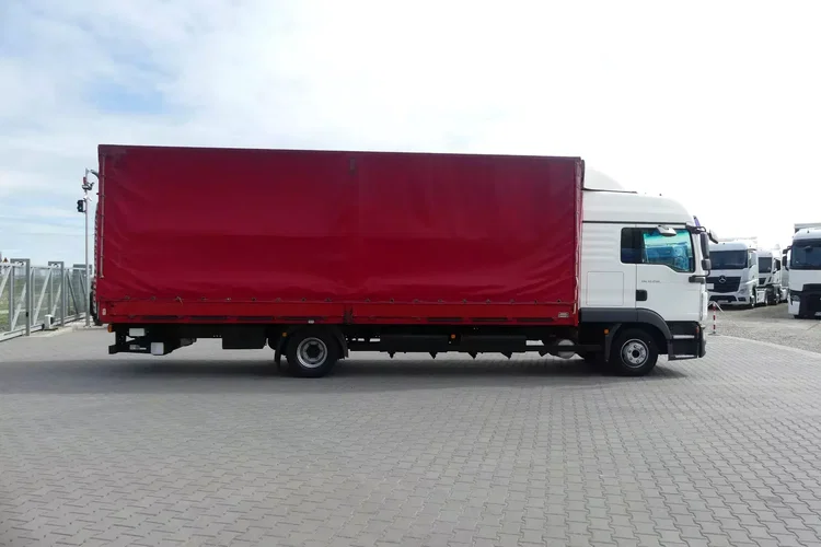 MAN TGL 12.250 / BURTO-PLANDEKA + WINDA / KABINA SYPIALNA / zdjęcie 8