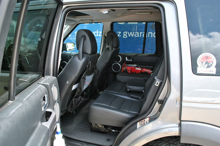 Land Rover Discovery 4.4 V8 SE 295KM wyprawowy, doposażony zdjęcie 10