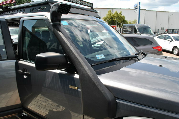 Land Rover Discovery 4.4 V8 SE 295KM wyprawowy, doposażony zdjęcie 21