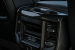1500 Crew Cab Laramie / 5.7 V8 Hemi / Sport / Doinwestowany / 2 kpl kół zdjęcie 33