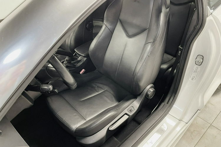 Peugeot RCZ 1.6 TURBO 156KM PLANTINUM Automat skóry ALU 18 Klimatronic zdjęcie 10