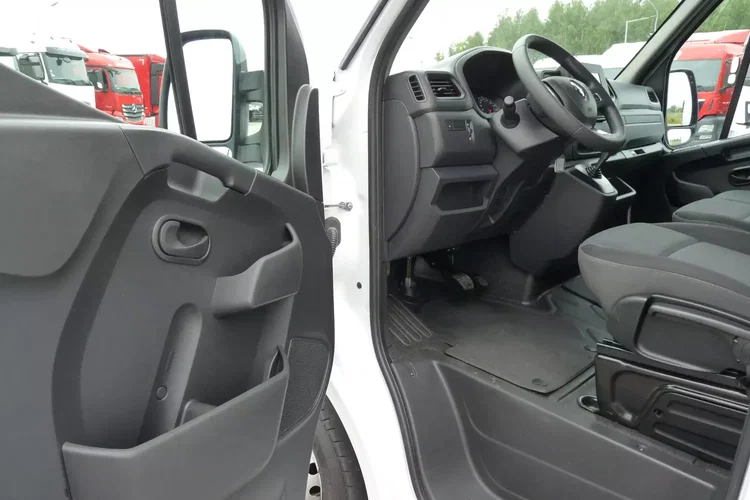 Renault MASTER / 7-OSOBOWY / BRYGADÓWKA / HAK / 180 KM / zdjęcie 15