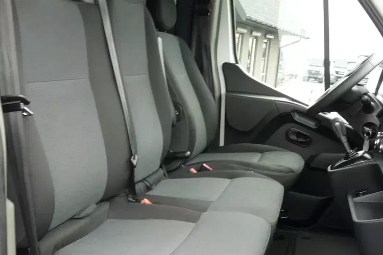 Renault MASTER / 7-OSOBOWY / BRYGADÓWKA / HAK / 180 KM / zdjęcie 19