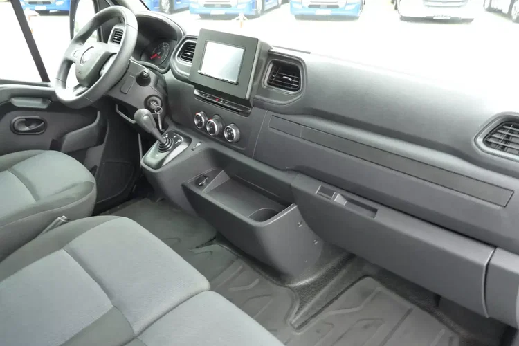 Renault MASTER / 7-OSOBOWY / BRYGADÓWKA / HAK / 180 KM / zdjęcie 20