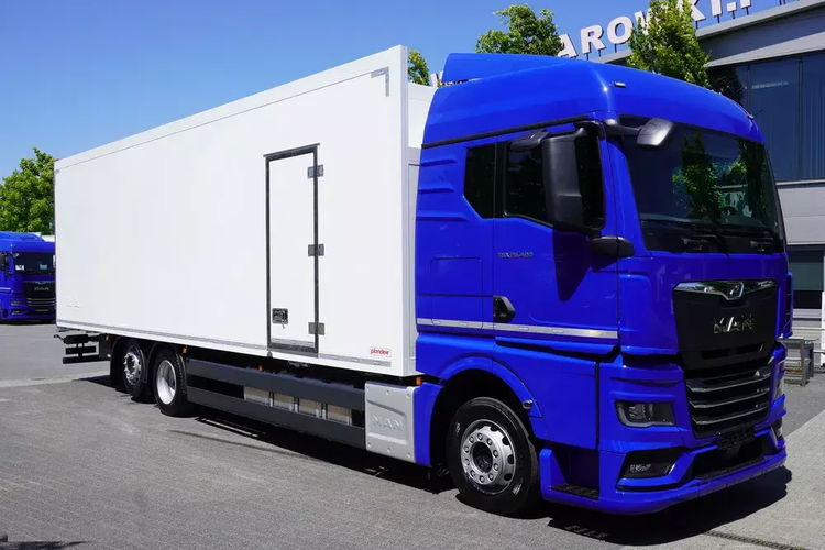 MAN TGX 26.400 / NOWA chłodnia Plandex 23 palety / 6x2 / 2024 / 10 sztuk zdjęcie 1