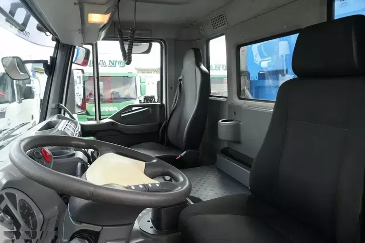 Iveco TRAKKER 380 / 6x4 / WYWROTKA MEILLER KIPPER / HYDROBURTA / BORDMATIC / OPONY 100 % / ŁADOWNOŚĆ : 14 TON zdjęcie 26